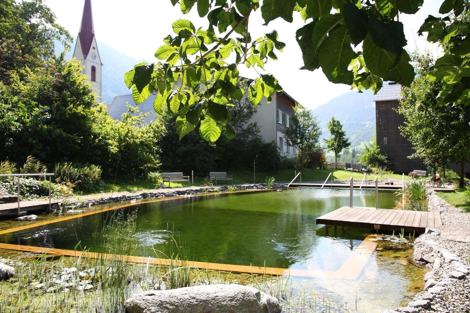 Hotel Krone In Au Au (Vorarlberg) Exterior foto